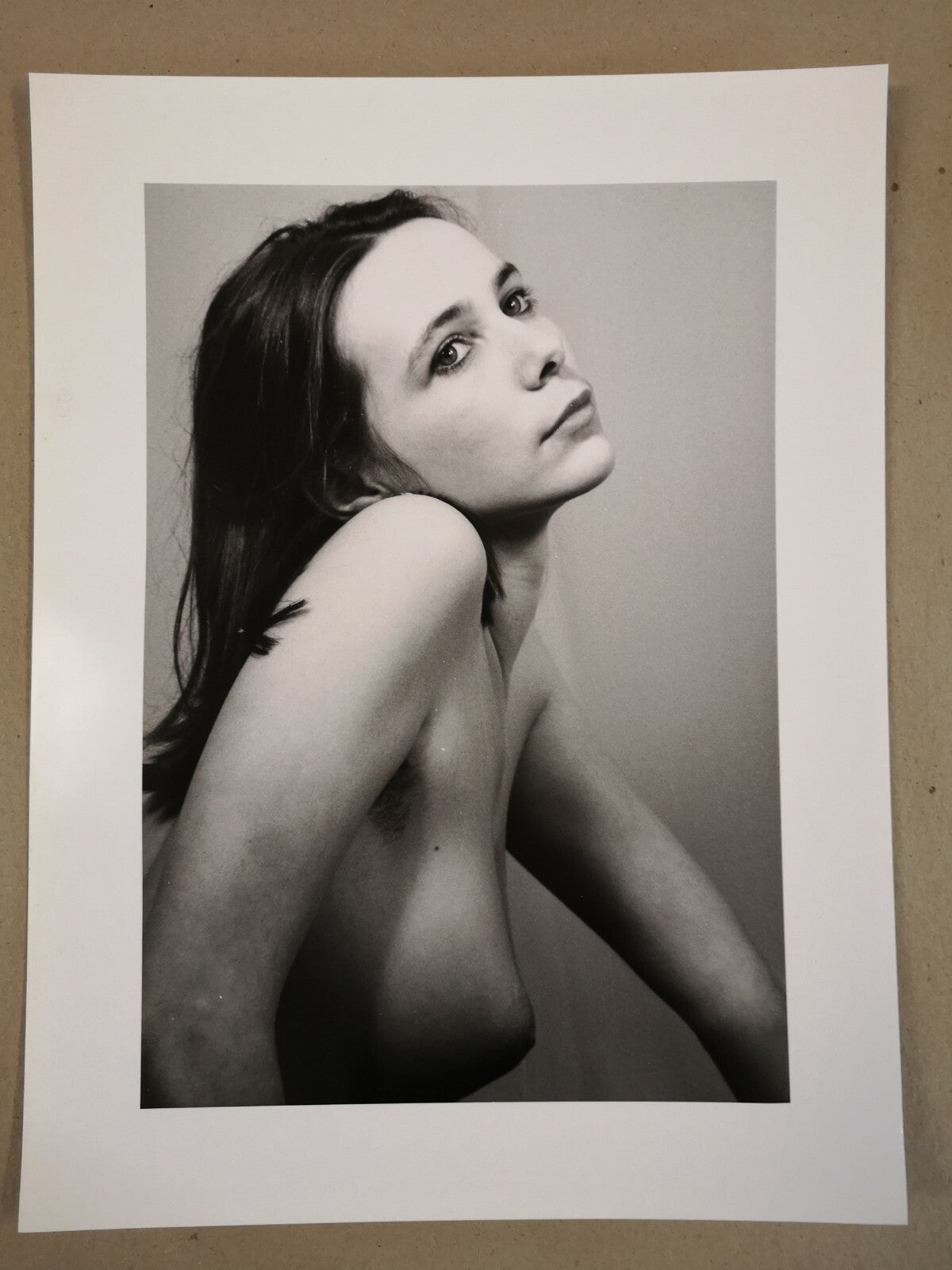 Photo buste photo argentique époque auteur indéterminé années 1980 seins