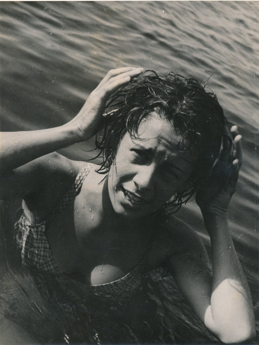 Guy Tabourdeau femme à la baignade cheveux photo photographie époque ADEP