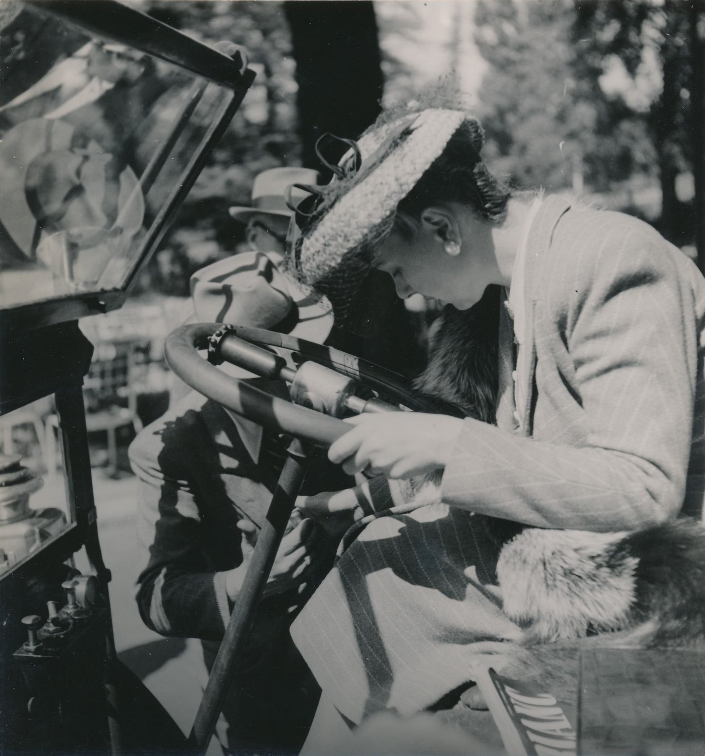 André Gamet mode et voitures anciennes 3 photo photographies époque v. 1960