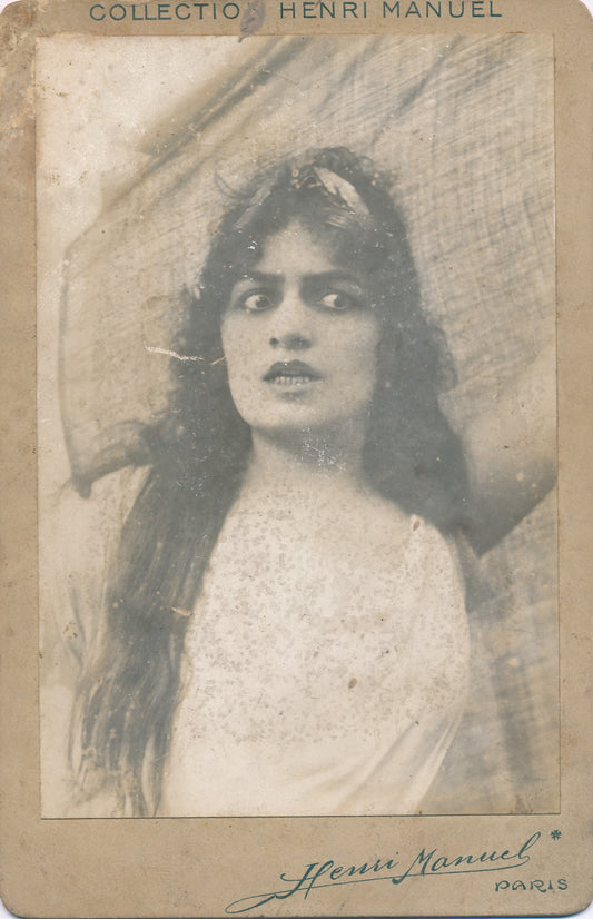 Madeleine Roch dans Les cloches de port Royal 1911 photo photographie