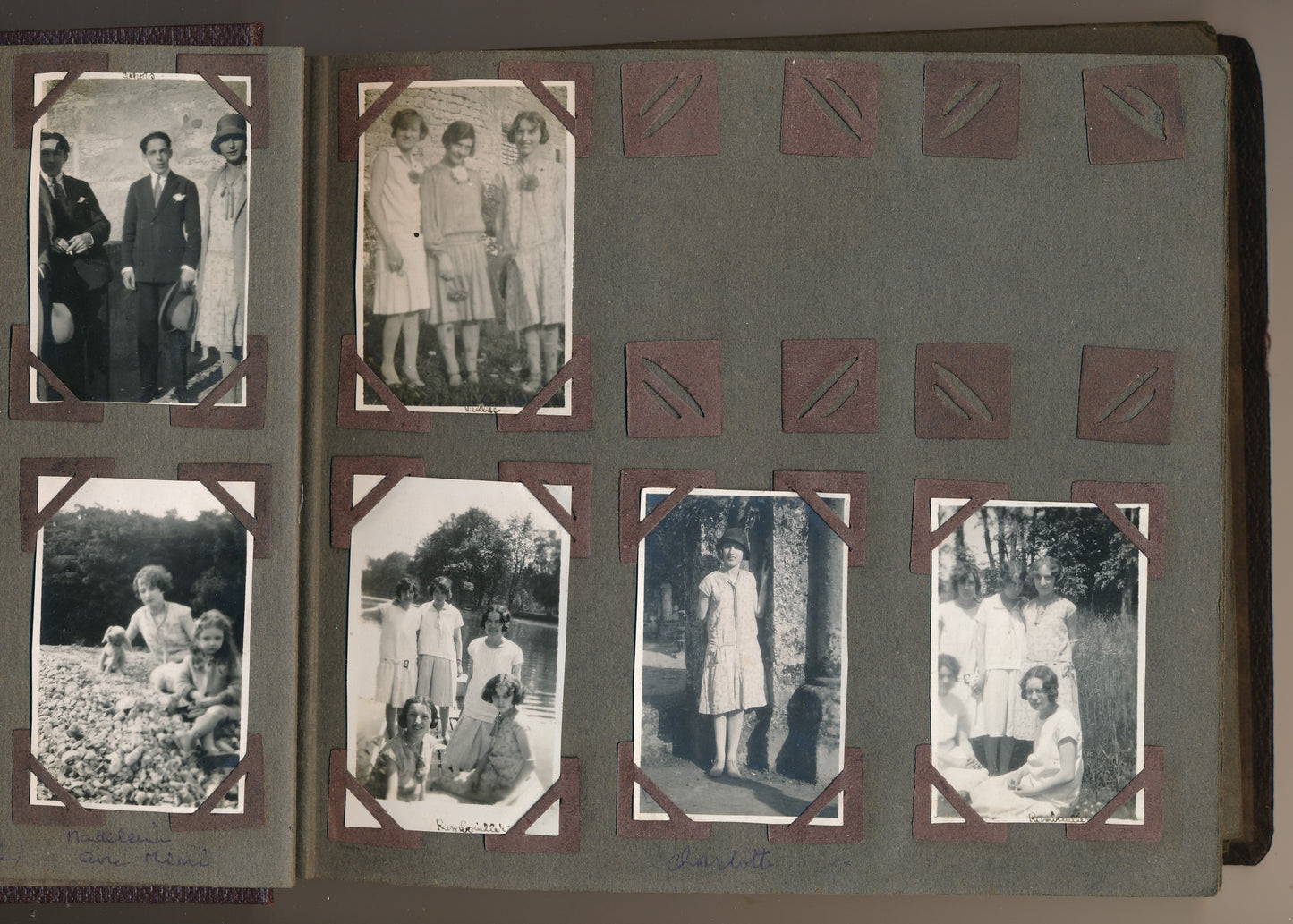 Bel album photo une jeune fille vers 1920 plus de 150 photographies "entre filles"