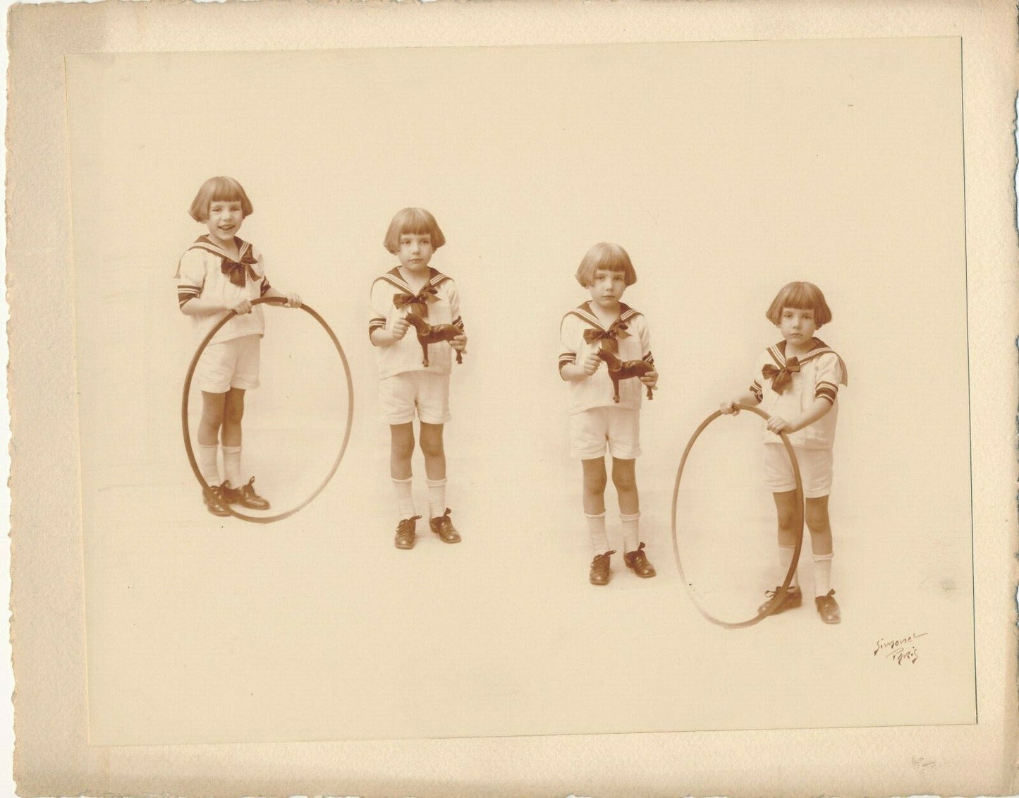 Photo portraits enfants photomontage photographe Simonet Paris