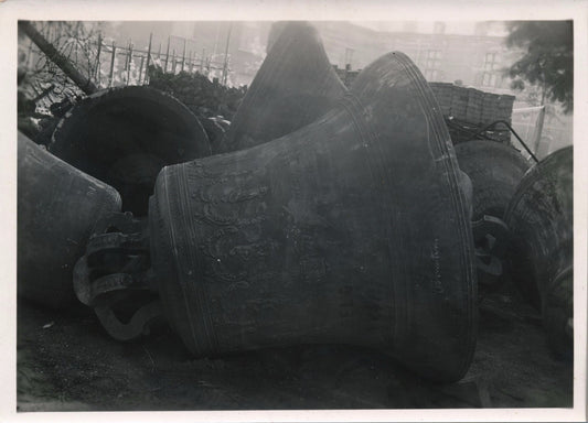 Réquisition cloche Belgique guerre mondiale tirage époque v. 1940 photographie