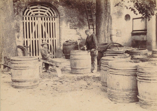 Tonnelier et son fils almumine albumen métier artisan photo photographie