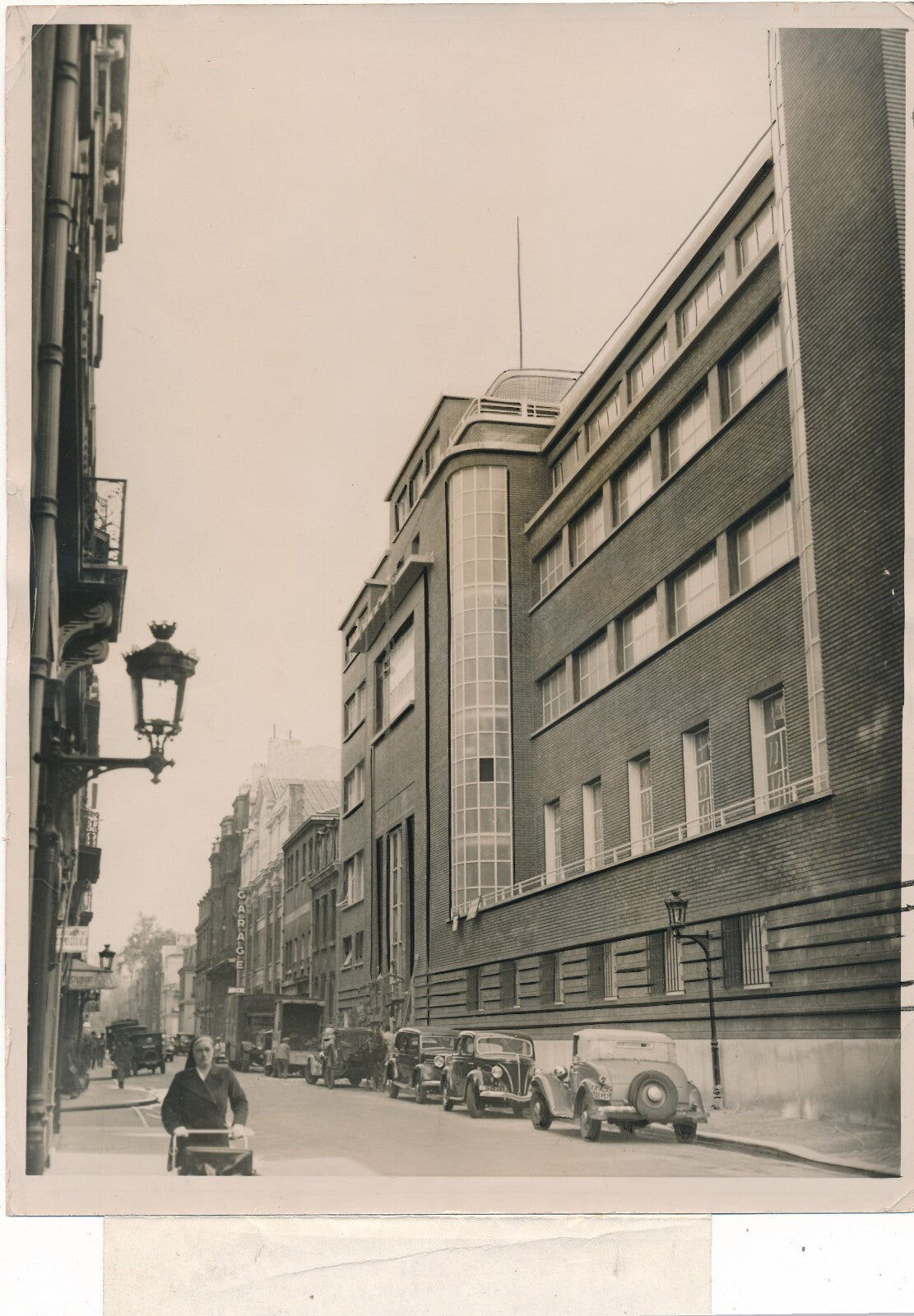 Architecture art déco École hôtellerie restauration rue Guyot photo photographie