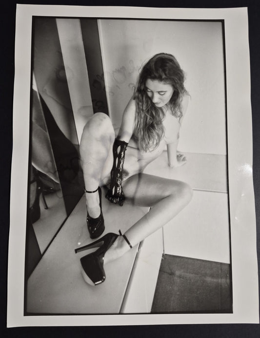 femme étude de nu aux talons hauts photo photographie v. 1980