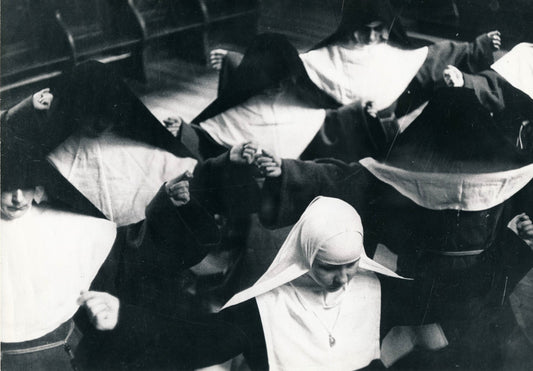 Religieuses prière Religion Tirage argentique d’époque années 1960 Lynx soeurs